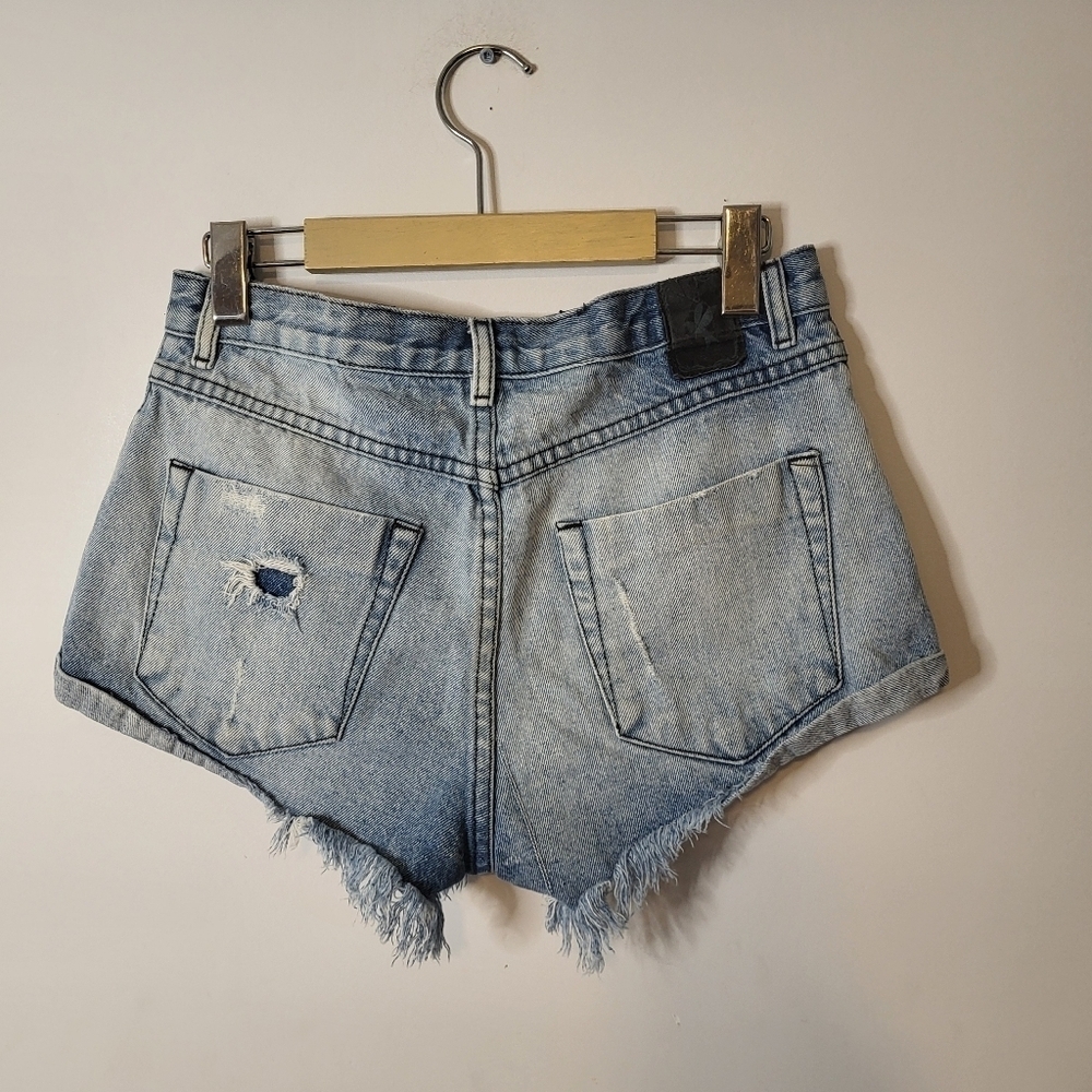 Oneteaspoon Cotton Distressed Cutoff Denim Jean Shorts Light Wash Blue Size 26 - Picture 2 of 8